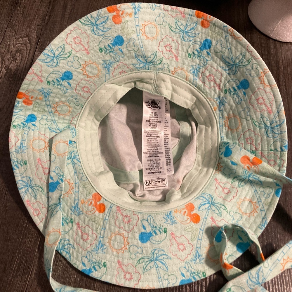 Disneys Mickey & Minnie Mouse blue Bucket Hat - Picture 8 of 8
